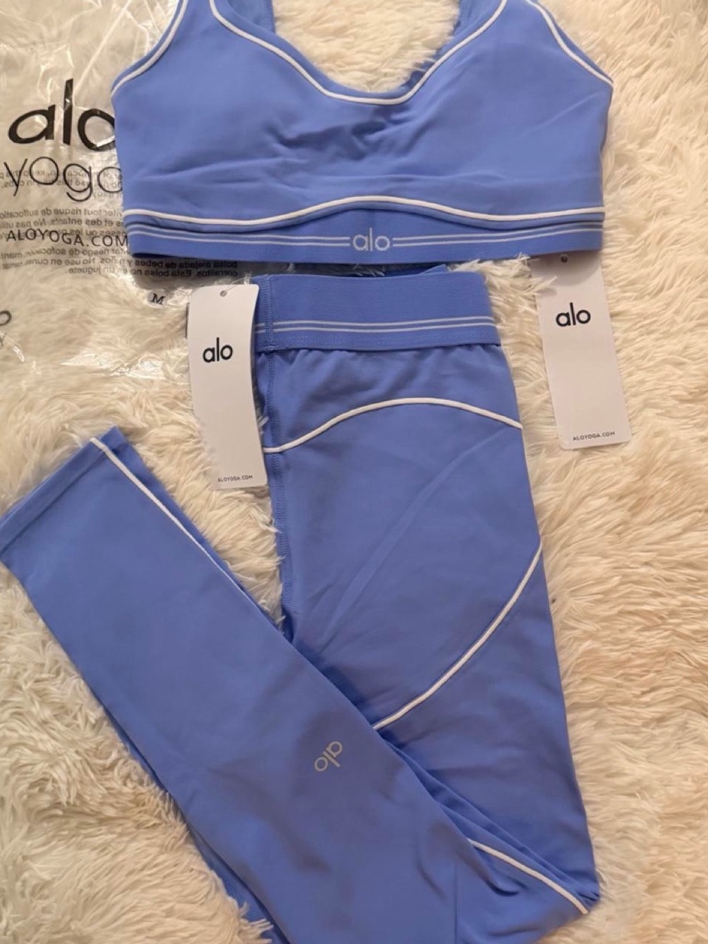 Alo Yoga Blue Sports Bra & Leggings Matching Set NWT